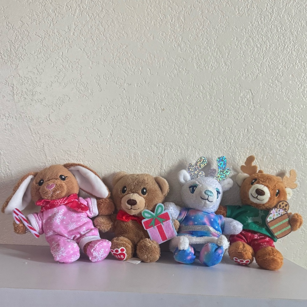 Build-A-Bear advent calendar mini Plush Set